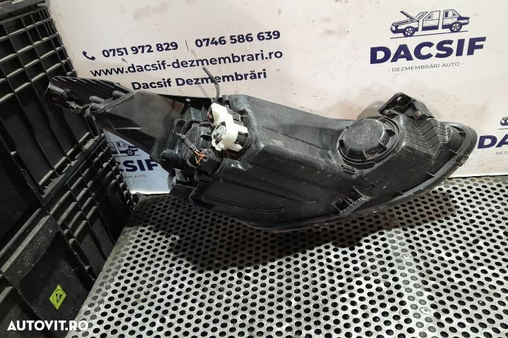 Far stanga 92101-B9000 92101-B9000 Hyundai i10 2 [facelift] [2016 - 2 - 4