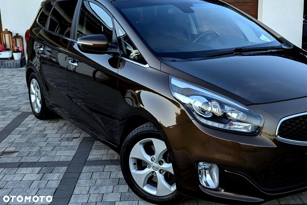 Kia Carens 1.6 GDI Business Line 7os EU6 - 32
