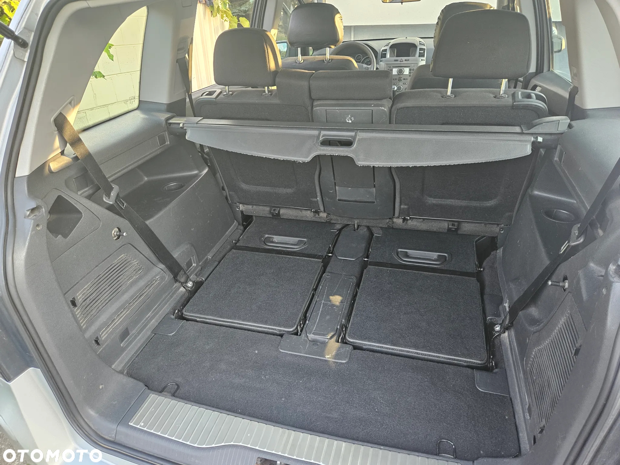 Opel Zafira 1.6 Enjoy - 8