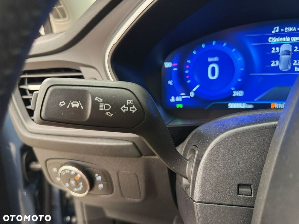 Ford Focus - 26