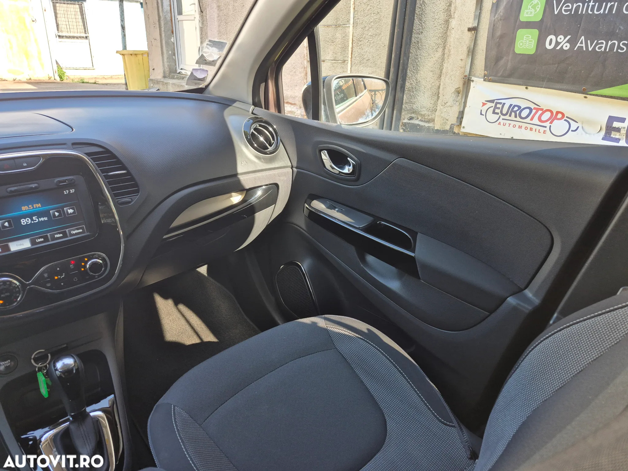 Renault Captur ENERGY TCe EDC Intens - 16