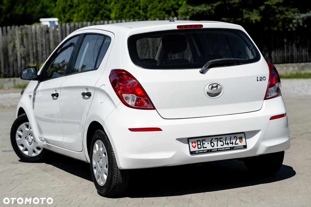 Hyundai i20 1.2 Trend - 4