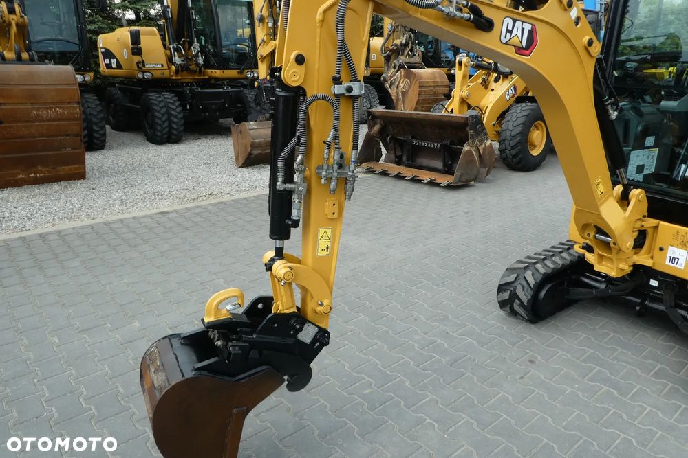 Caterpillar 301,8 PODWOZIE ROSUWANE - 9