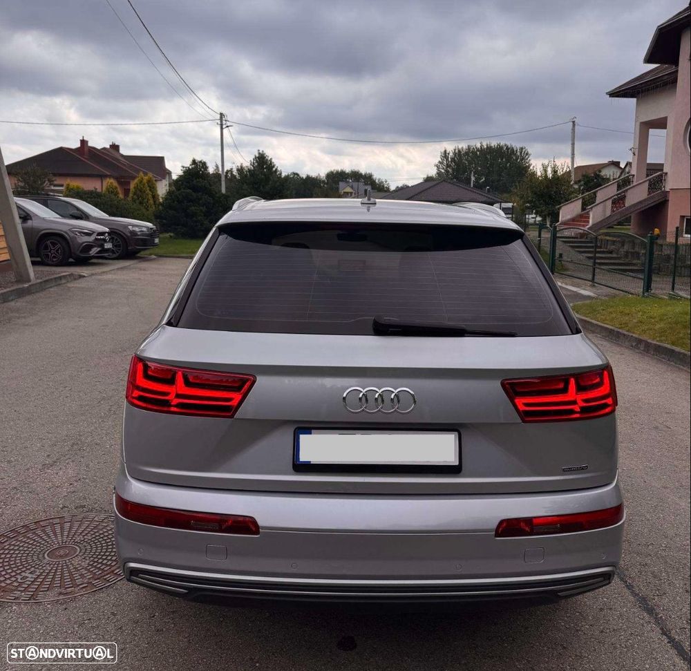 Audi Q7 3.0 TDI E-tron quattro S-line Tiptronic - 5