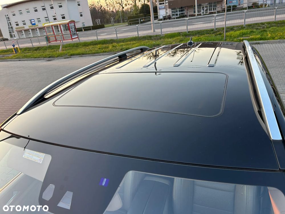 Mercedes-Benz ML 63 AMG 4Matic AMG SPEEDSHIFT 7G-TRONIC - 8