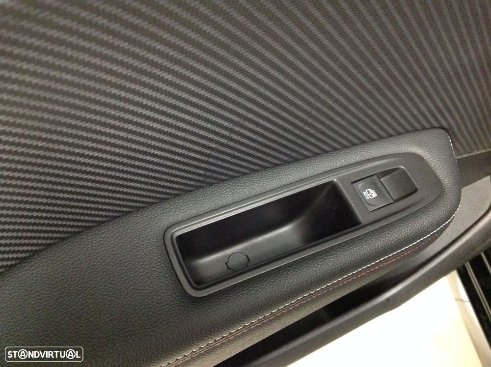 Renault Clio 1.0 TCe RS Line - 21