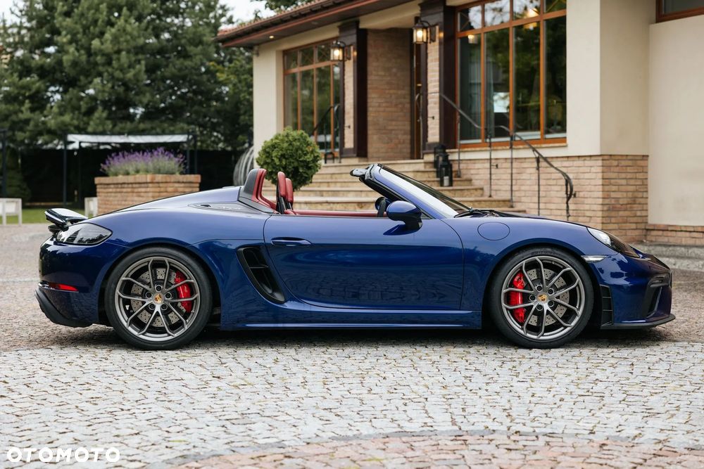 Porsche 718 Boxster Spyder - 10