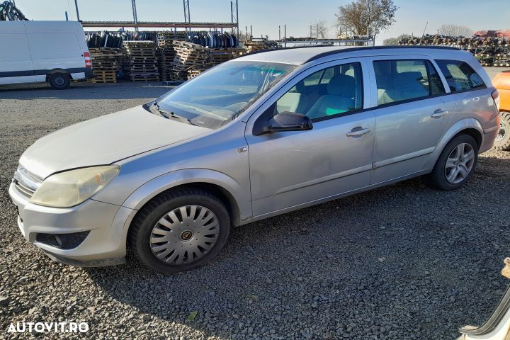 Dezmembrez Opel Astra H [facelift] [2005 - 2015] wagon 1.9 CDTI MT (1 - 2
