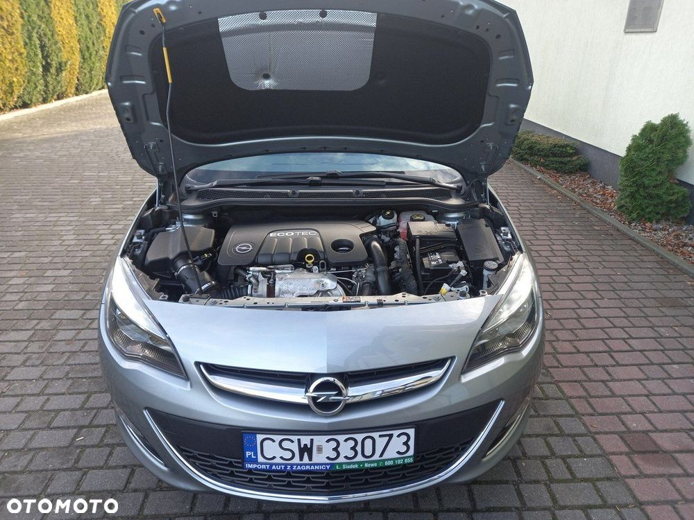 Opel Astra IV 1.6 CDTI Energy - 17