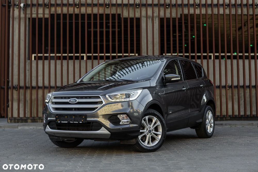 Ford Kuga - 4