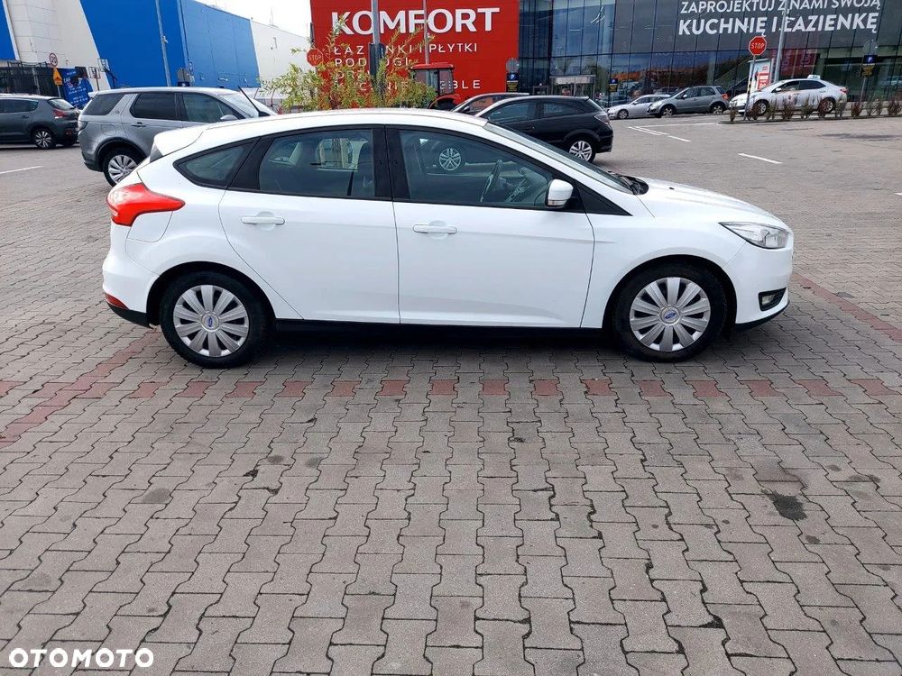 Ford Focus 1.5 TDCi Trend - 6