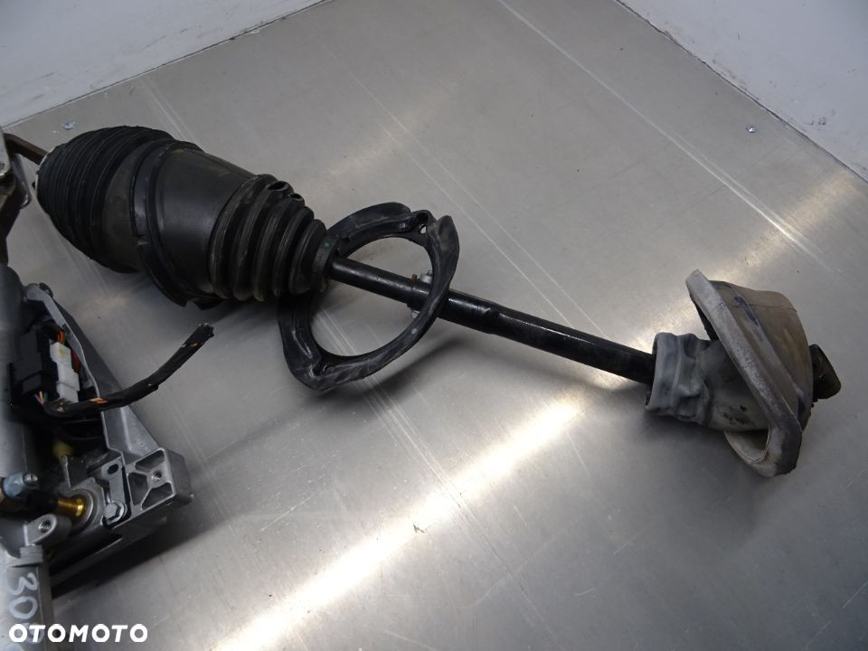 CHRYSLER 300C 3.0CRDI KRZYŻAK KOLUMNA KIEROWNICZA - 2