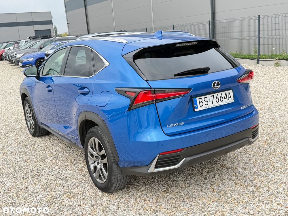 Lexus NX 300h Elegance AWD - 6