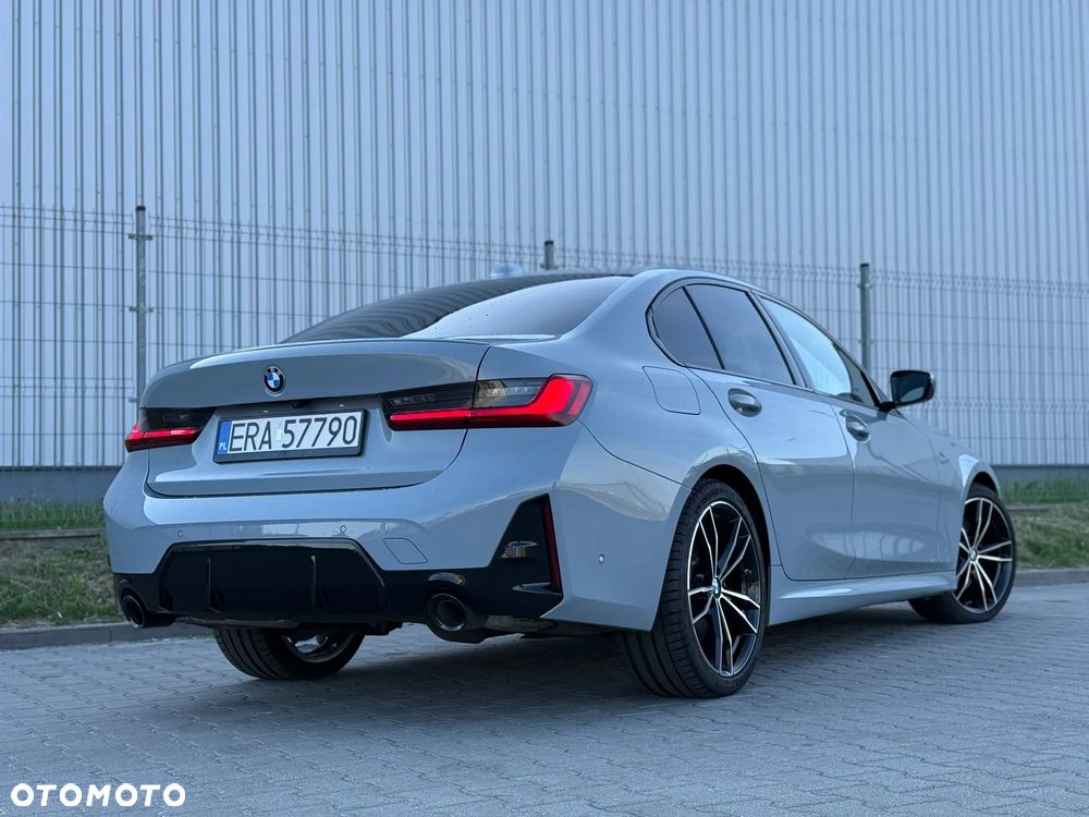 BMW Seria 3 320d xDrive - 12