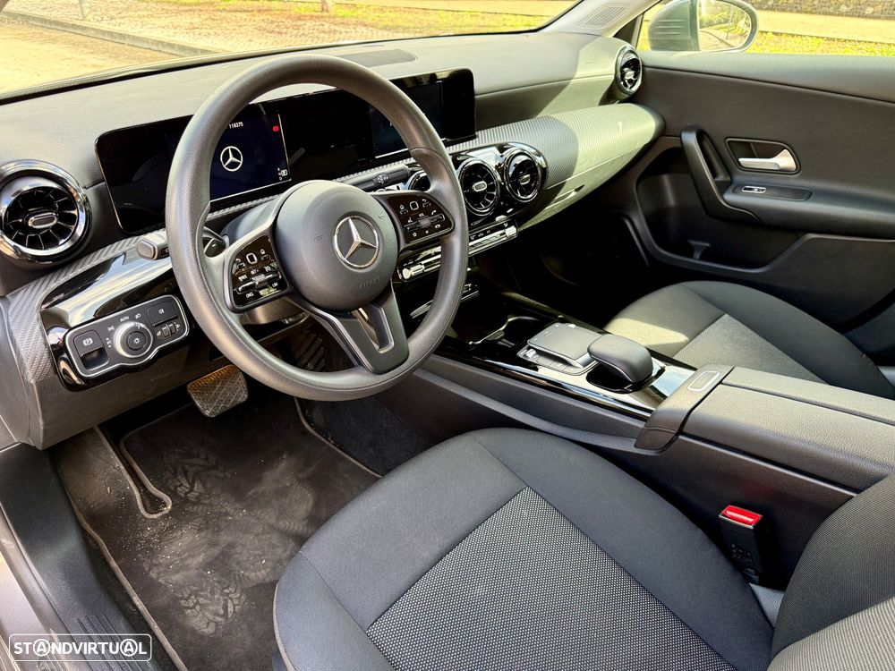 Mercedes-Benz A 180 d 7G-DCT Edition 2020 - 11