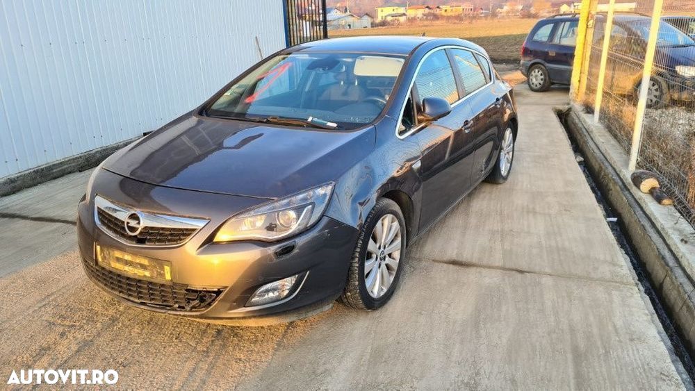 Dezmembrari Opel Astra J 1.7 CDTi VOLAN STANGA KIT AIRBAG KIT SCHIMBARE VOLAN - 1