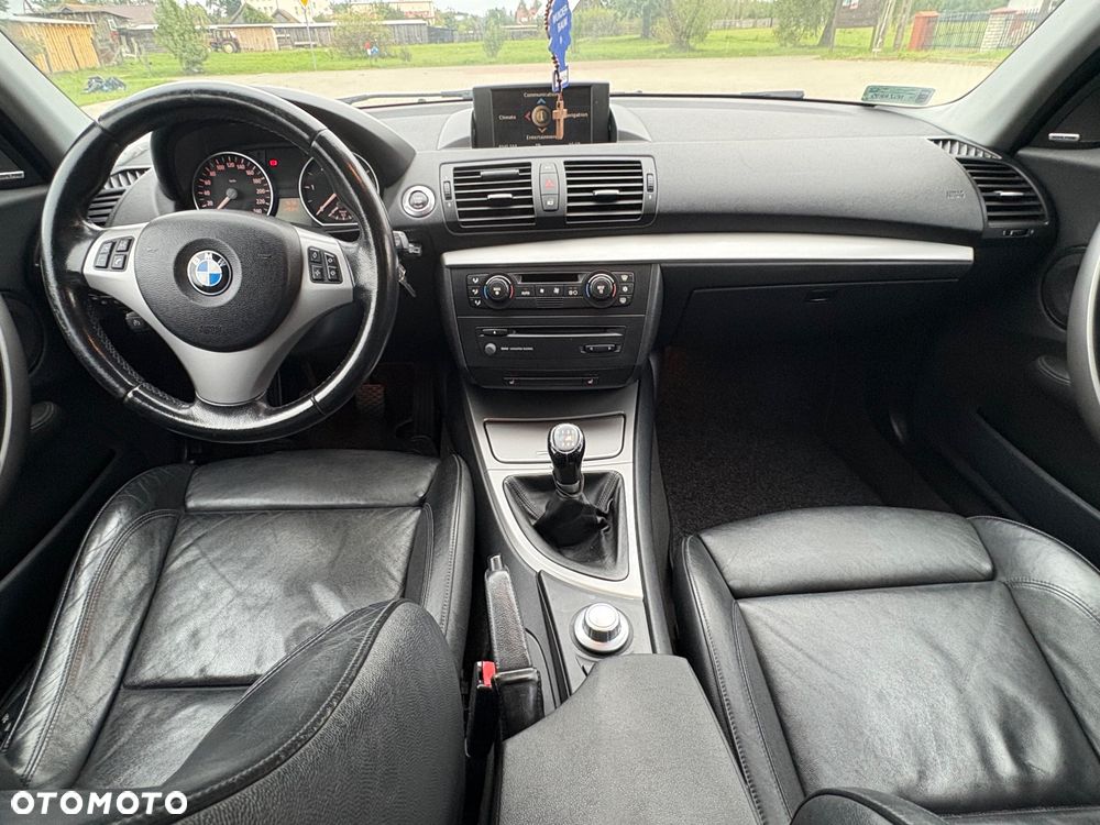 BMW Seria 1 120d - 9