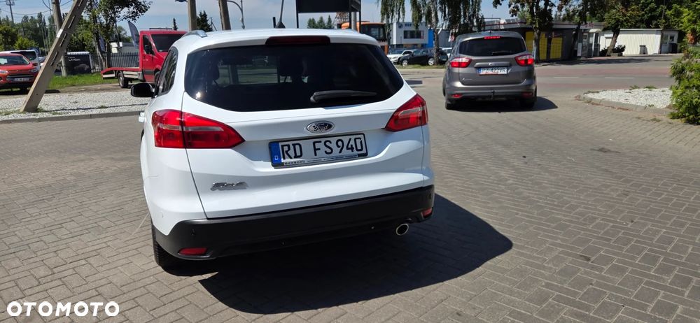 Ford Focus 2.0 TDCi SYNC Edition ASS PowerShift - 12