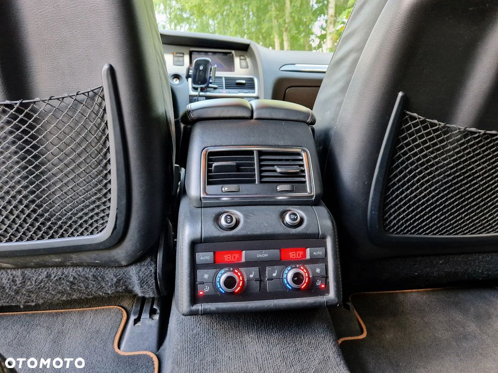 Audi Q7 - 12