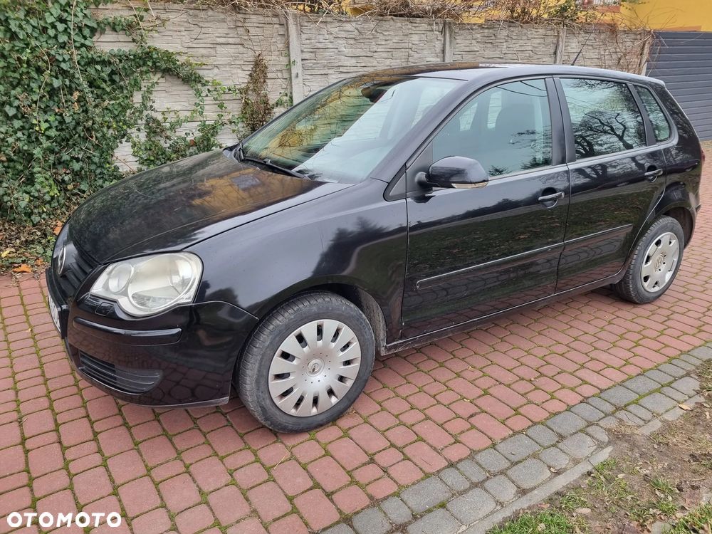 Volkswagen Polo 1.4 16V Trendline - 4