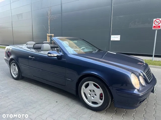 Mercedes-Benz CLK 200 - 26