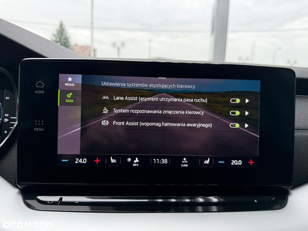 Skoda Octavia 1.5 TSI ACT Style DSG - 29