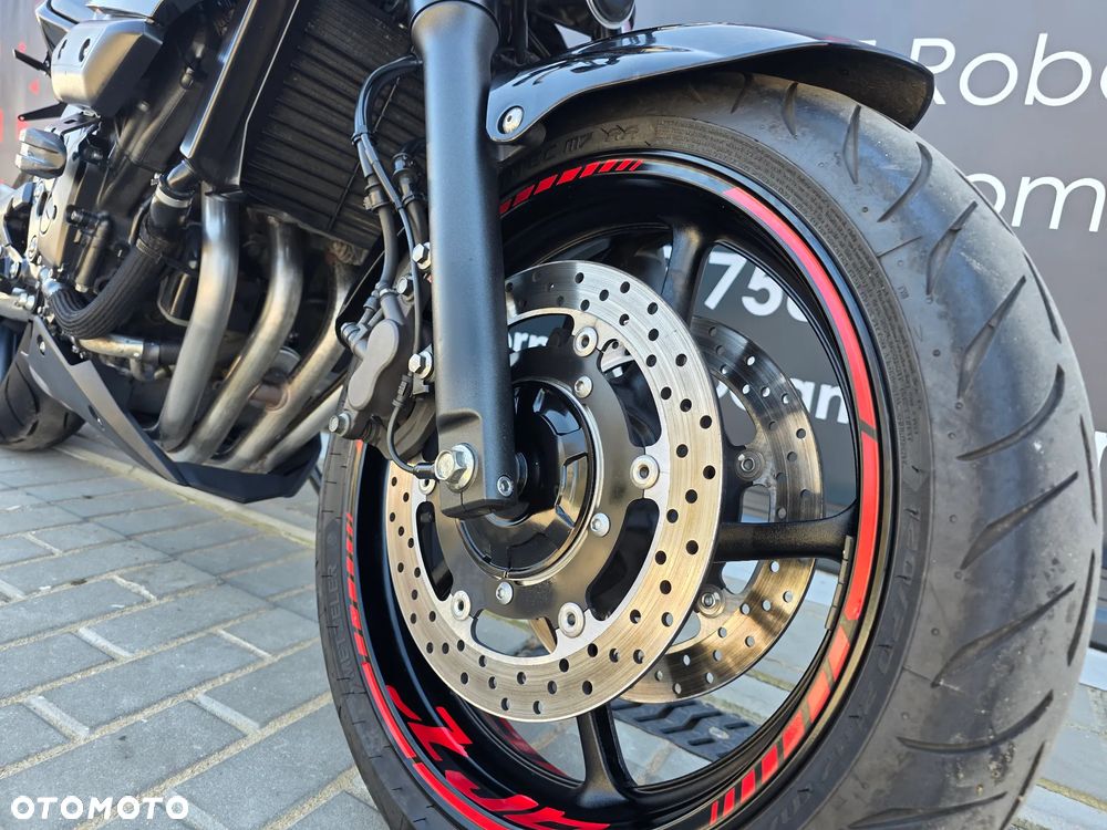 Yamaha XJ - 16