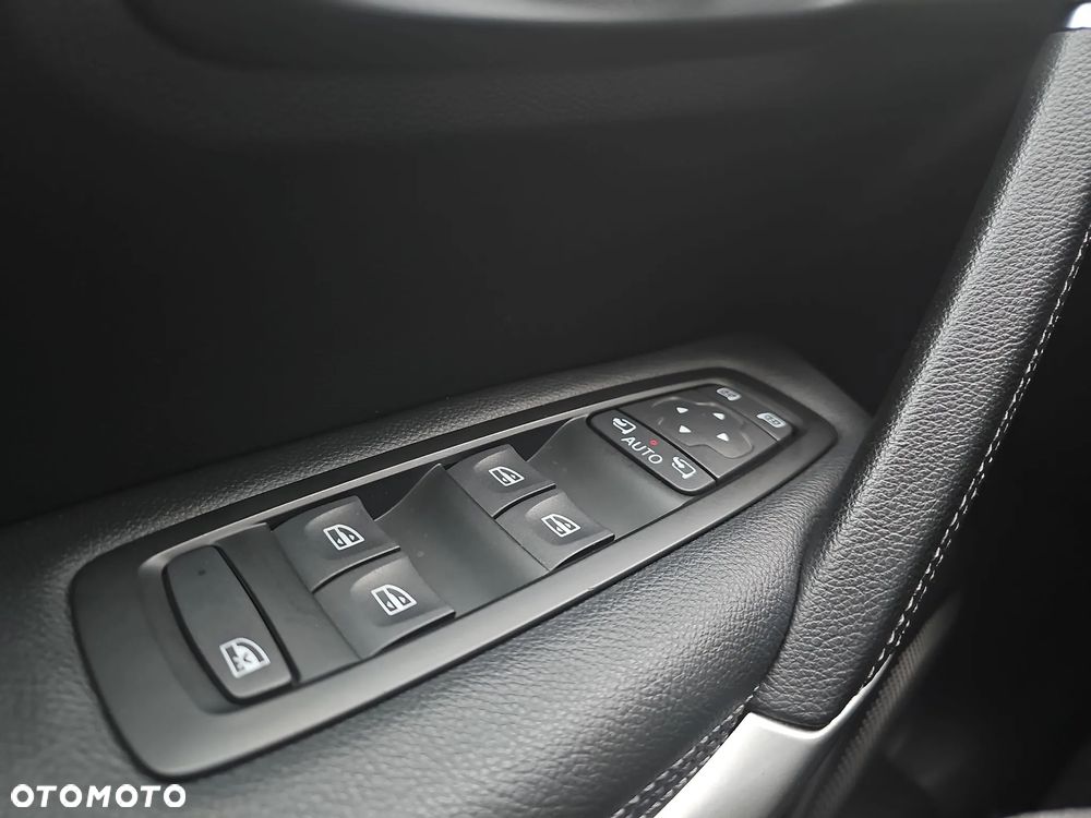 Renault Kadjar 1.3 TCe FAP Intens - 22