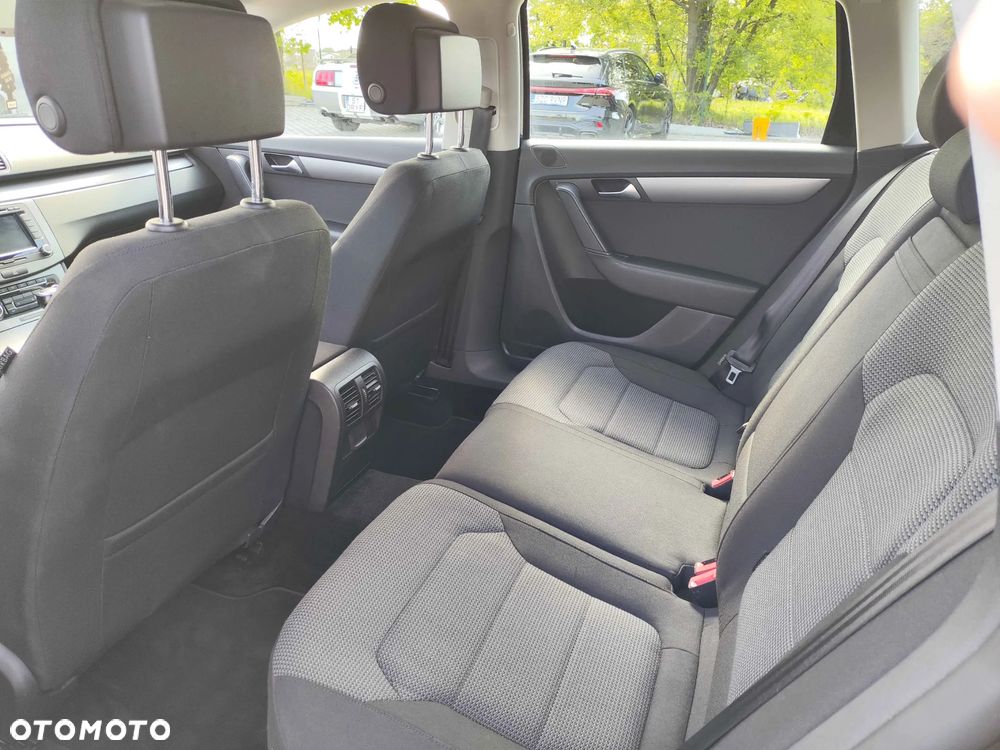 Volkswagen Passat 2.0 TDI Comfortline - 2