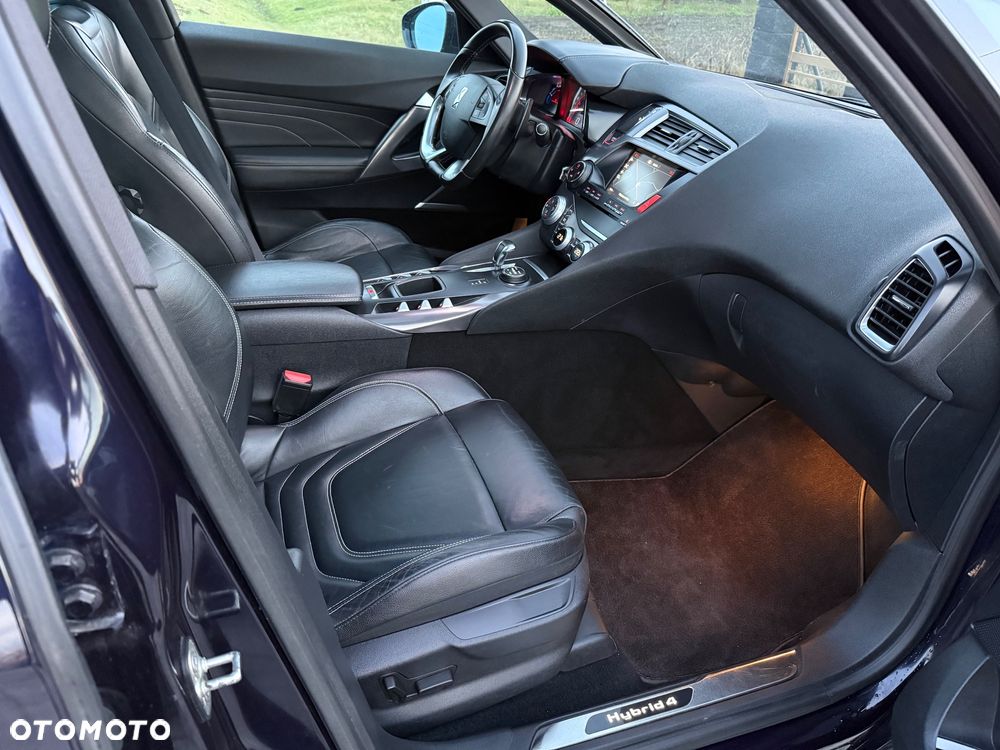 Citroën DS5 Hybrid4 EGS6 SportChic - 23