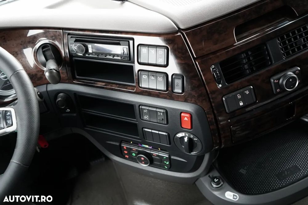 DAF XF 480 / CABINĂ SUPER SPACE / I-PARK COOL / - 30