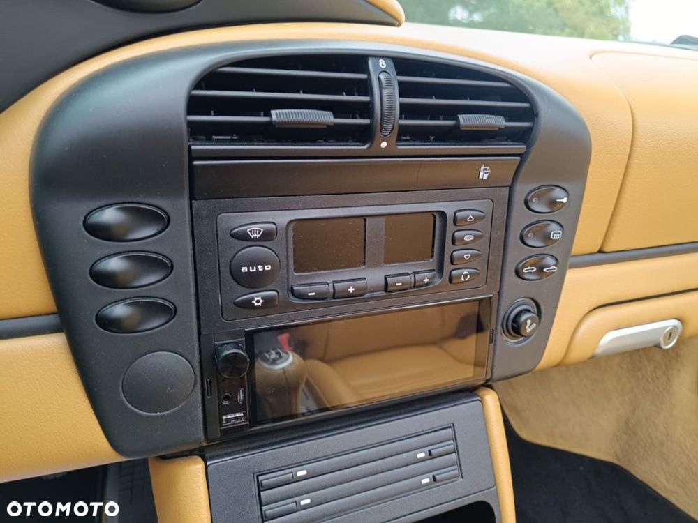 Porsche Boxster - 28