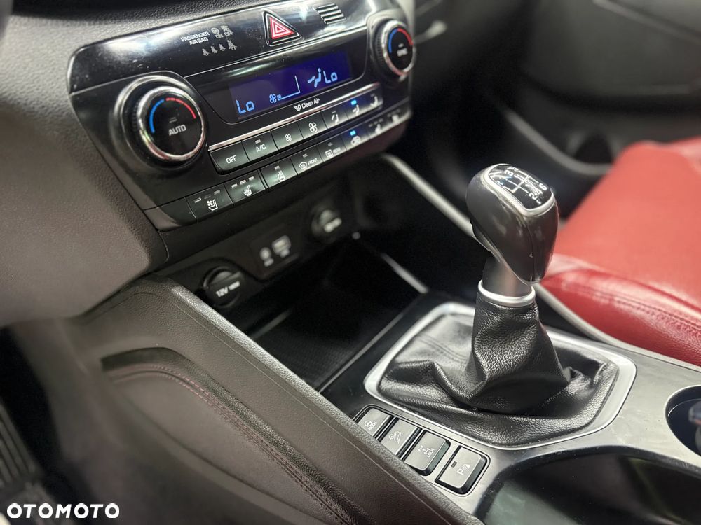 Hyundai Tucson 1.6 Turbo 4WD Premium - 18