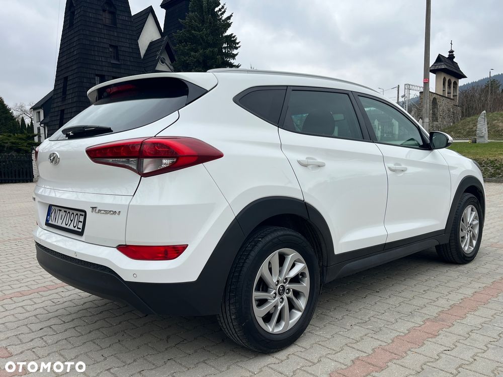 Hyundai Tucson 1.7 CRDI BlueDrive Comfort 2WD - 5