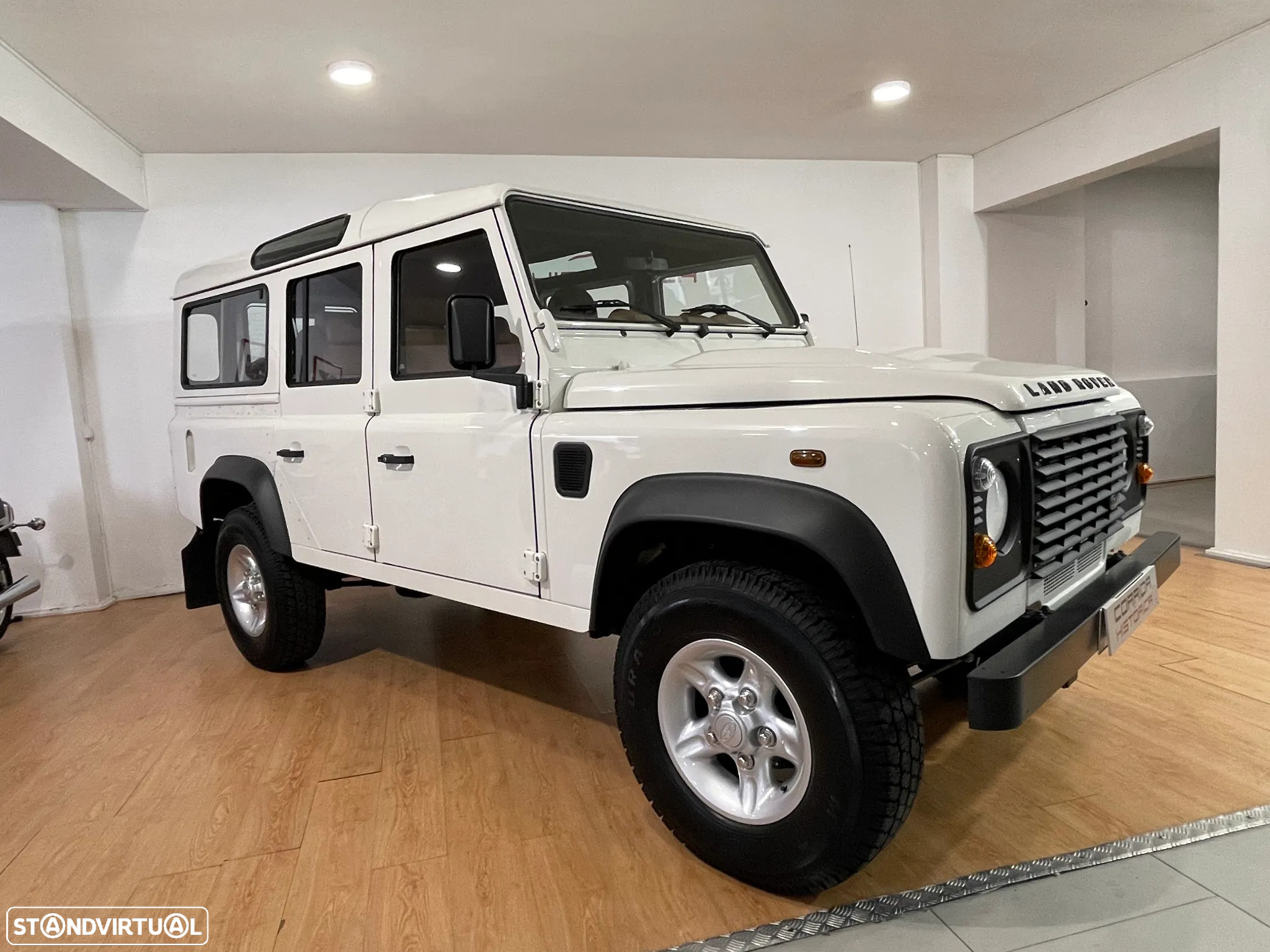 Land Rover Defender 110 CC 2.4 CRD SE - 54