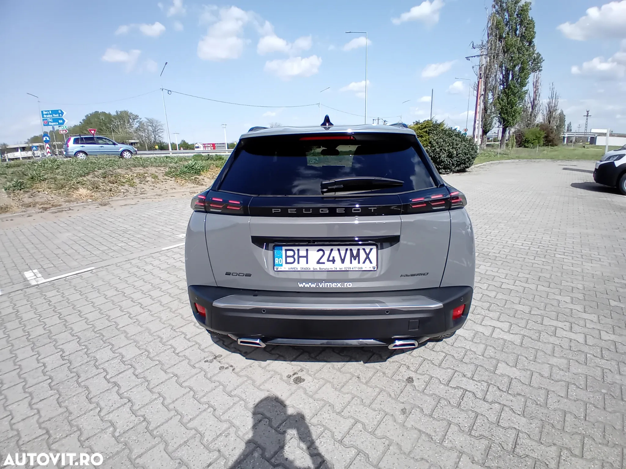 Peugeot 2008 Hybrid 145 e-DSC Allure - 6