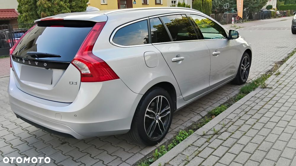 Volvo V60 D3 Drive-E Summum - 4