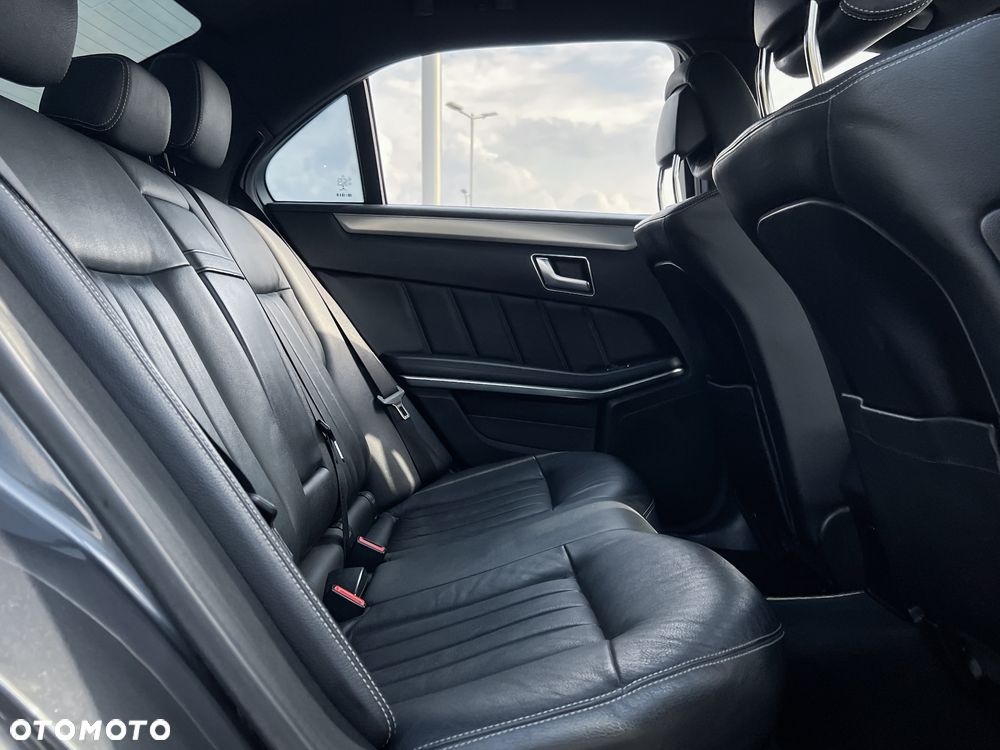 Mercedes-Benz Klasa E 220 BlueTEC 9G-TRONIC Avantgarde - 28
