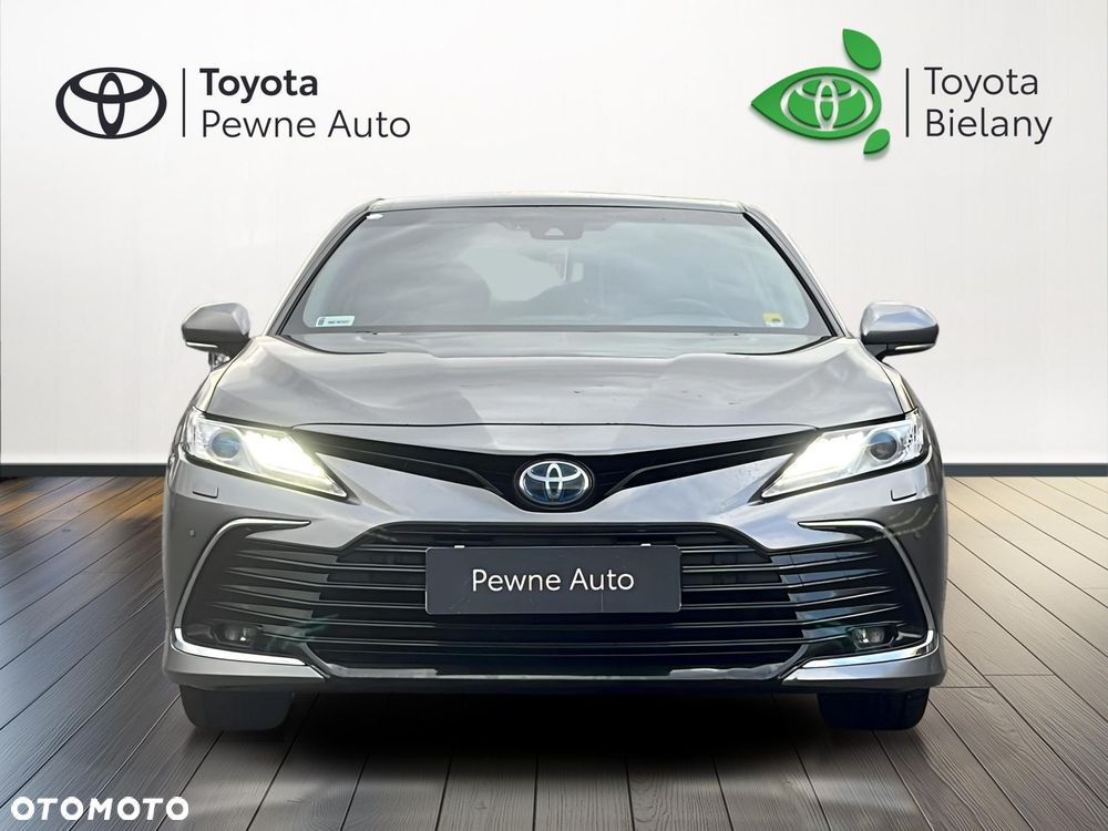 Toyota Camry 2.5 Hybrid Executive CVT - 8