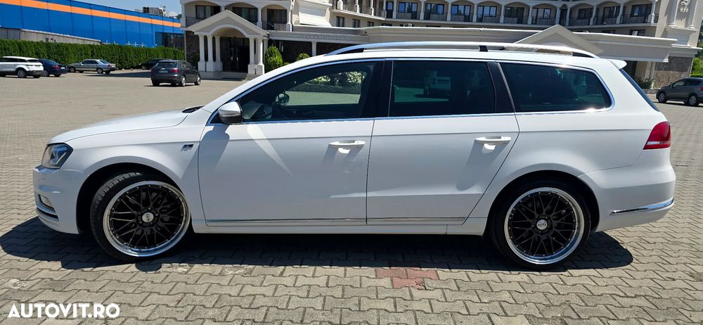 Volkswagen Passat 2.0 TDI 4Motion DSG BlueMotion Tech R-Line - 2