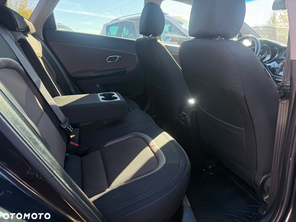 Kia Ceed 1.6 CRDi 128 Platinum Edition - 39