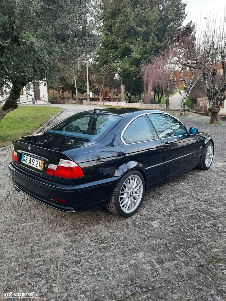 BMW 330 Ci - 4