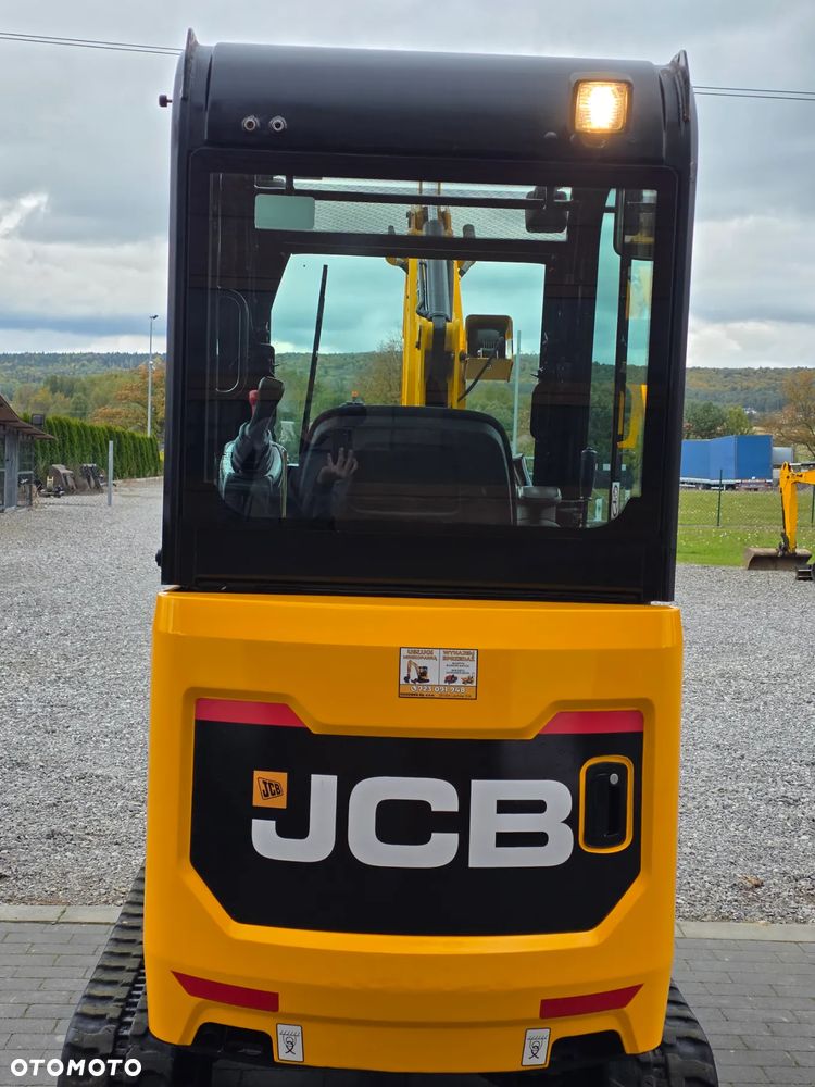 JCB JCB 16 C ful opcja najbogatsza jak nowa mini koparka sprowadzona 1 wł 8018 okazja 19 - 20