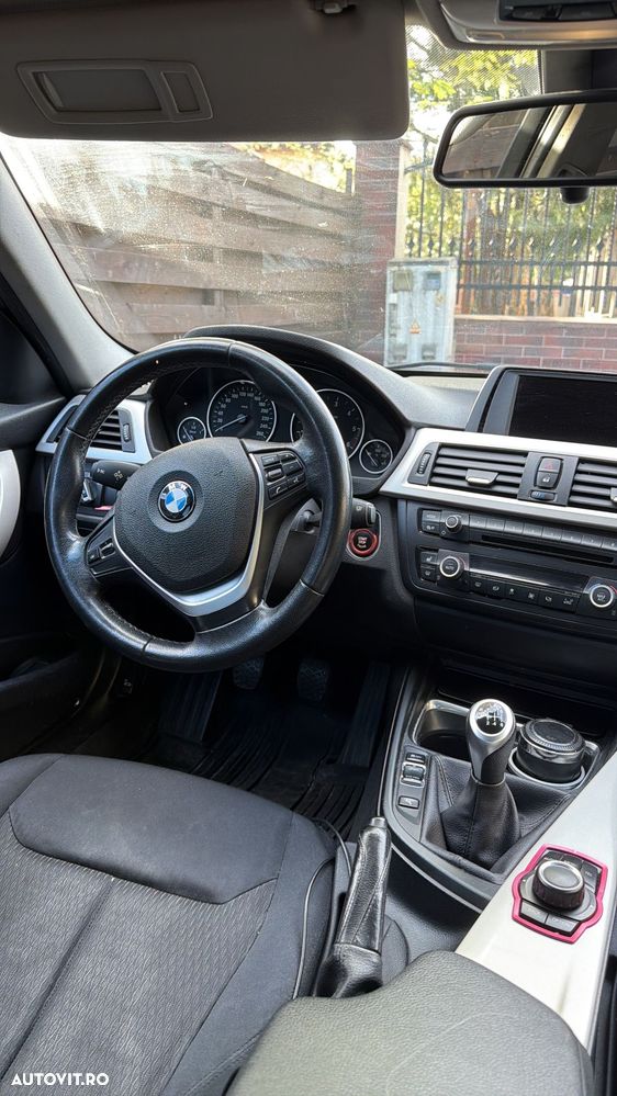 BMW Seria 3 320d xDrive - 7