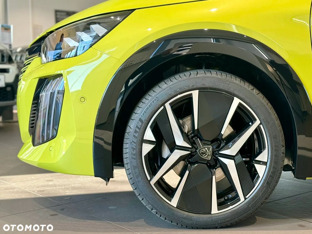 Peugeot 208 1.2 mHEV GT - 13