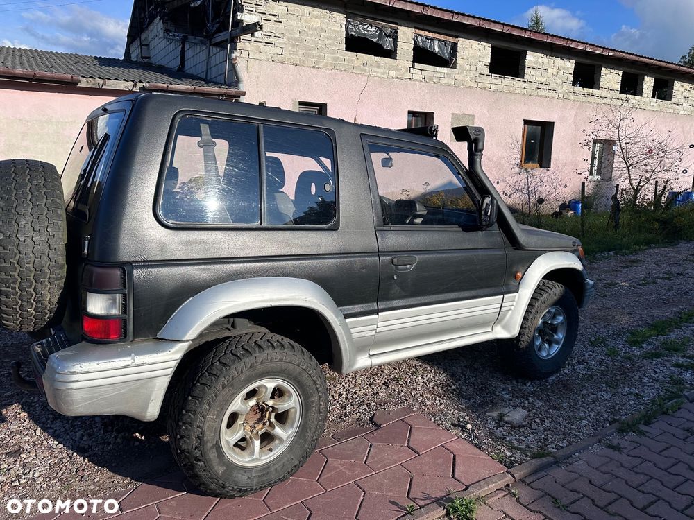Mitsubishi Pajero 3.0 GLS - 10