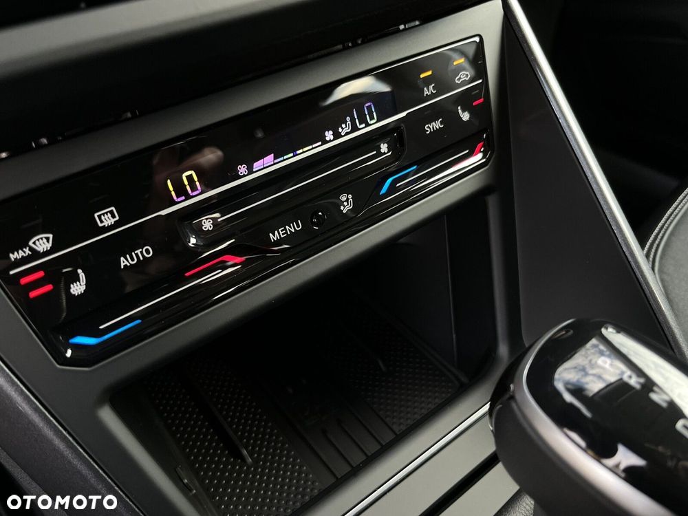 Volkswagen Taigo - 24