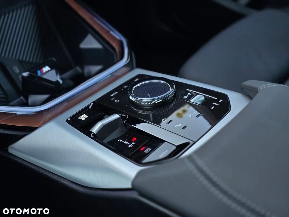 BMW X3 xDrive20d mHEV - 17