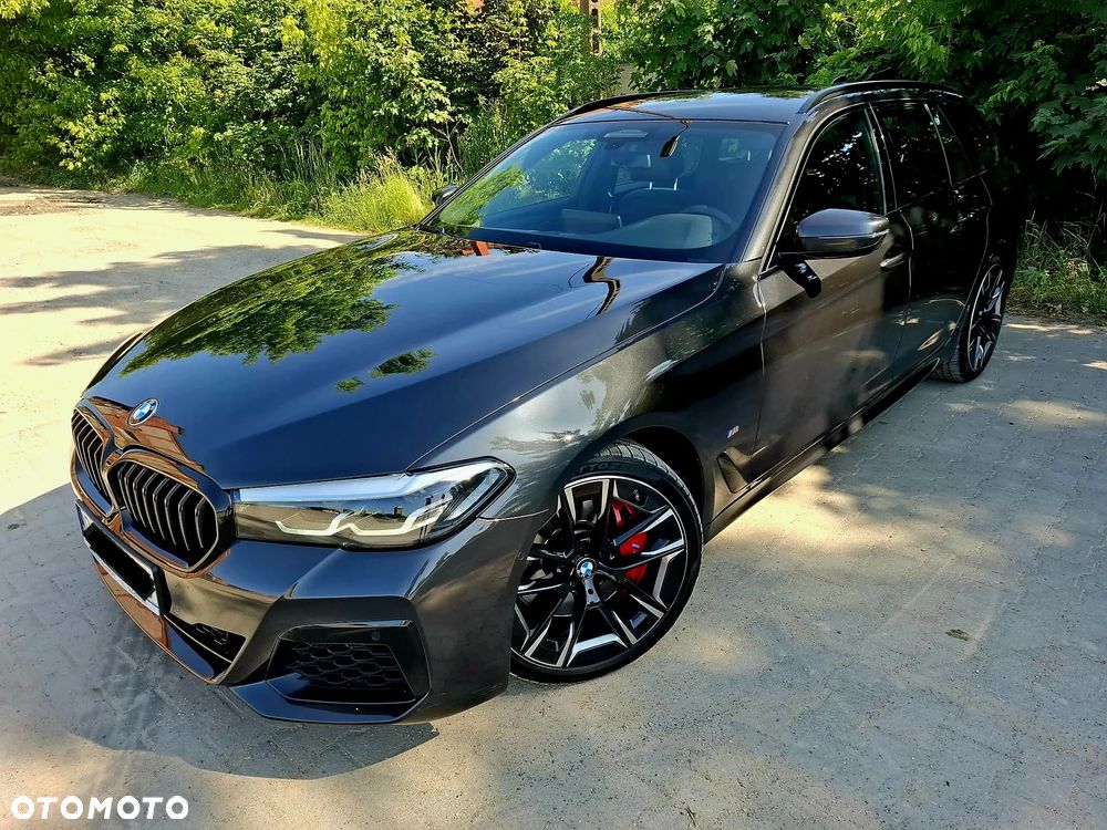 BMW Seria 5 540d xDrive Touring M Sport Edition - 1