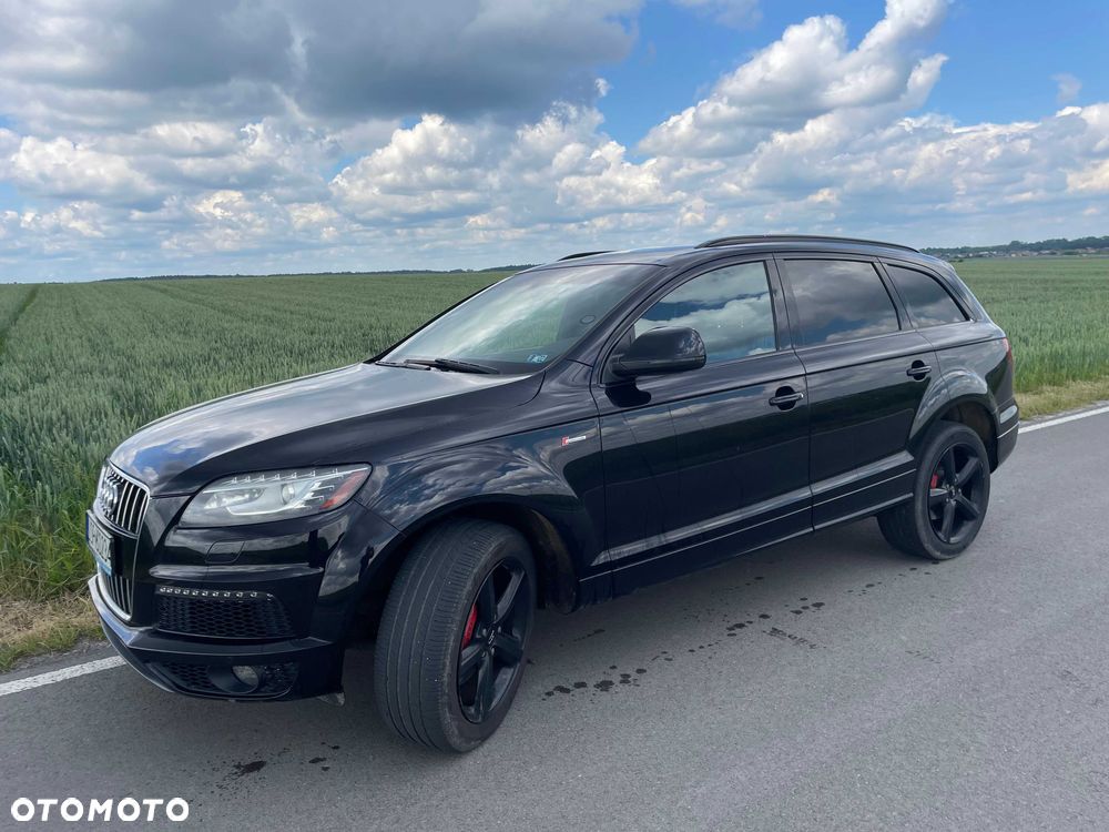 Audi Q7 - 1